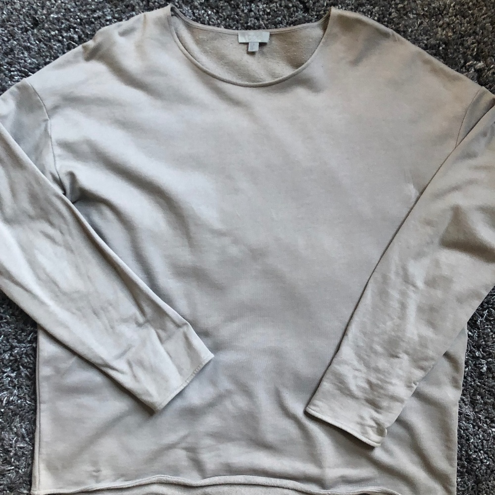 Modern Grey COS Light Spring Sweatshirt
